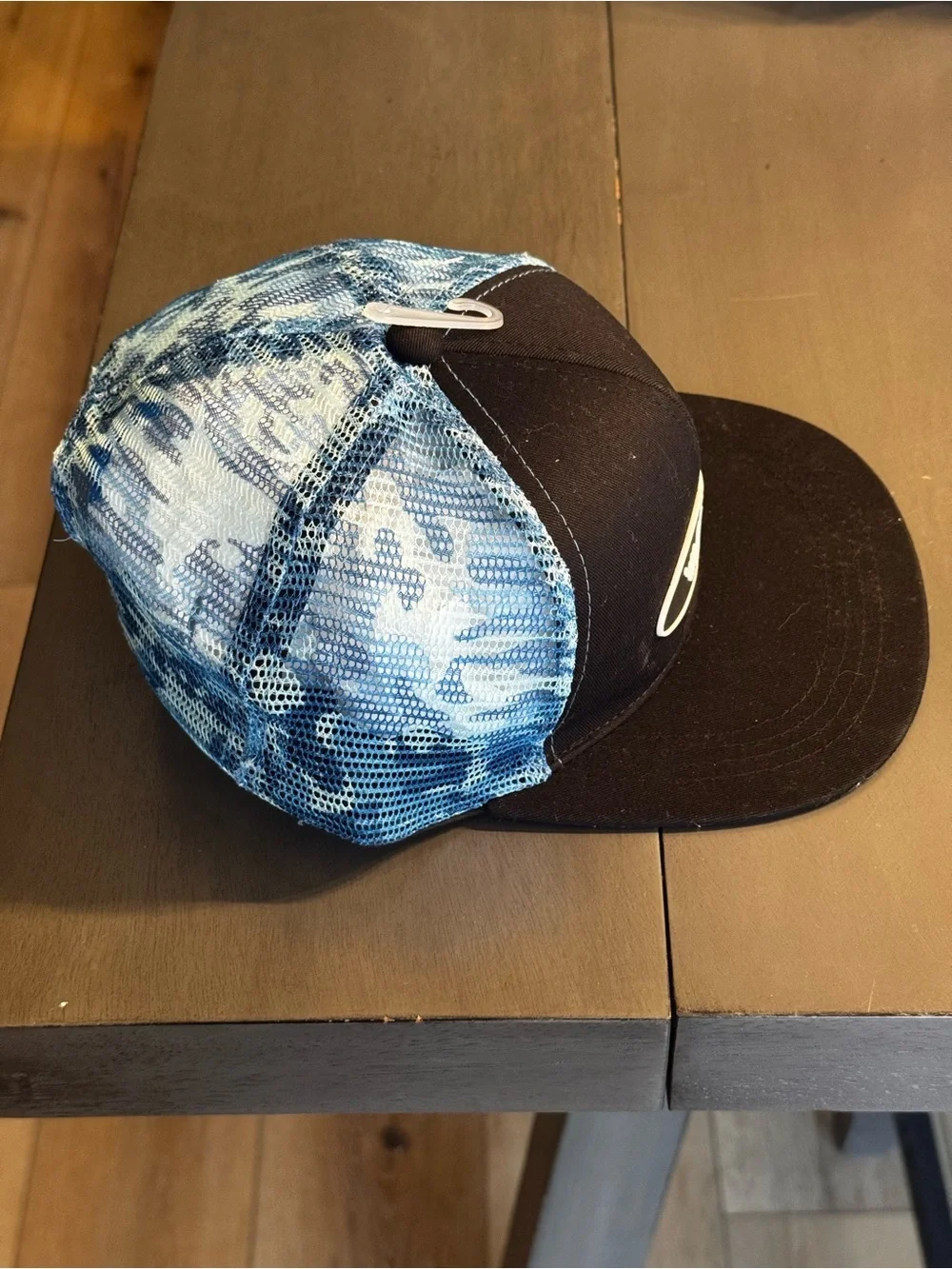 NWOT Pura Vida black & blue trucker hat, blue tie-dye mesh, adjustable band.